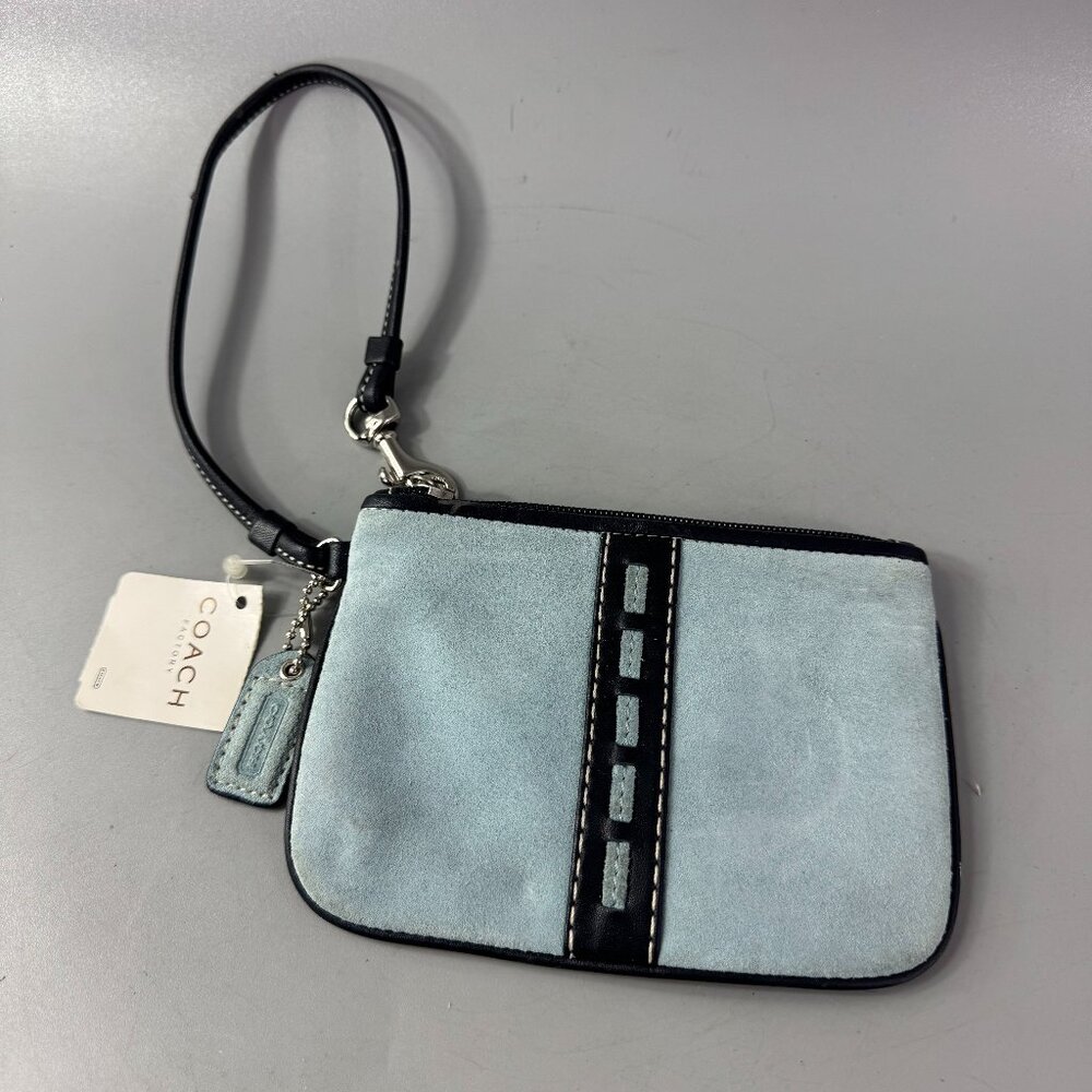 NWT Vintage Coach # F40788 Demi Baguette Hampton Wristlet Wallet Blue Suede